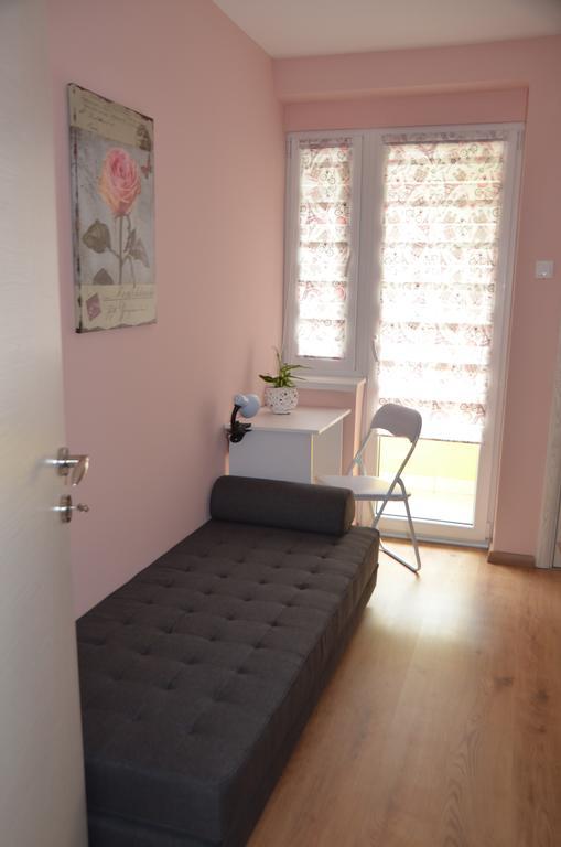 Apartment Marija Sremska Mitrovica Luaran gambar